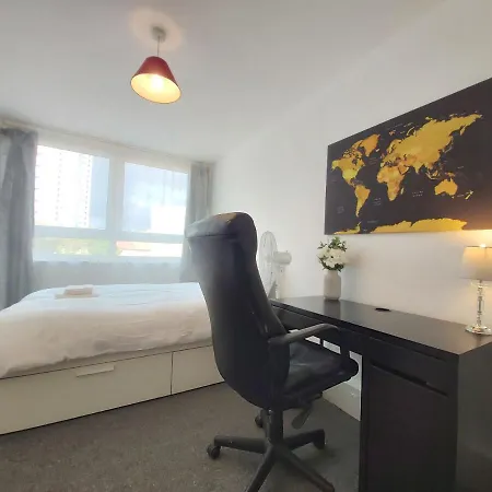 London Oldbury House Rooms